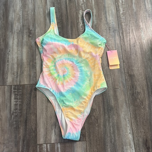 Stoney Clover Lane x Target tie dye one piece swimsuit (medium) NEW - Picture 6 of 10